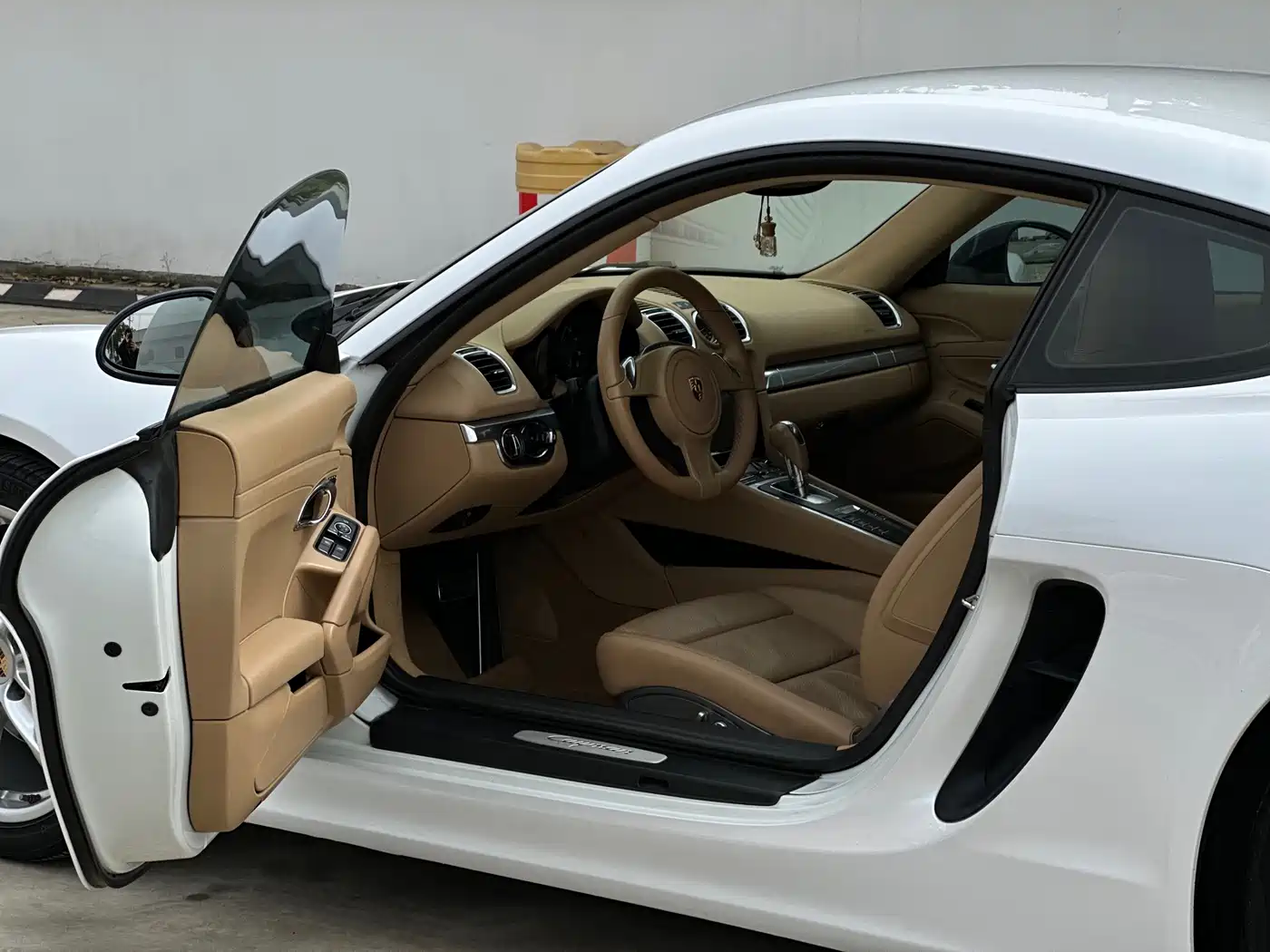 Porsche Cayman 2013 Cayman 2.7L фото 5