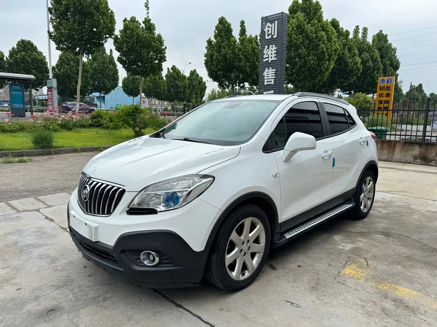 Buick Encore 2015 1.4T Automatic 2WD Urban Elite