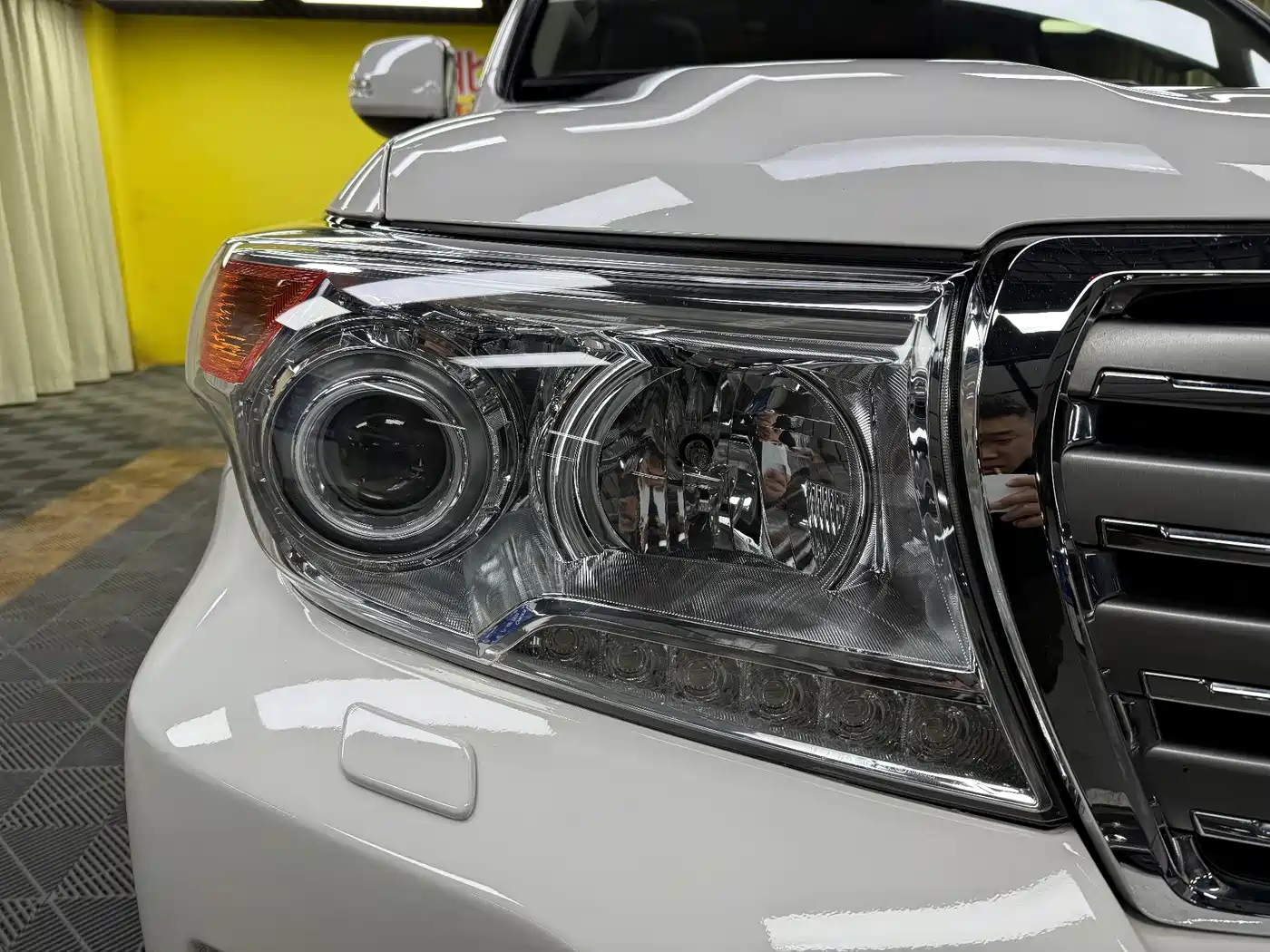 Toyota Land Cruiser 2012 4.0L Automatic VX фото 8