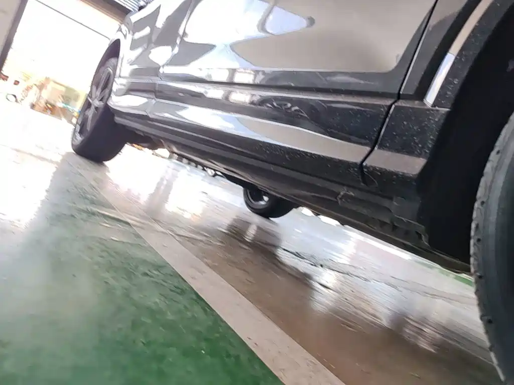 Фото 21 - Audi Q2L