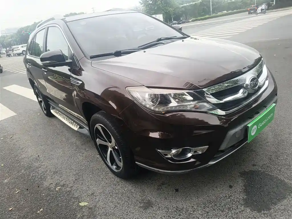 BYD S7 2016 2.0T Automatic Flagship Plus фото 4