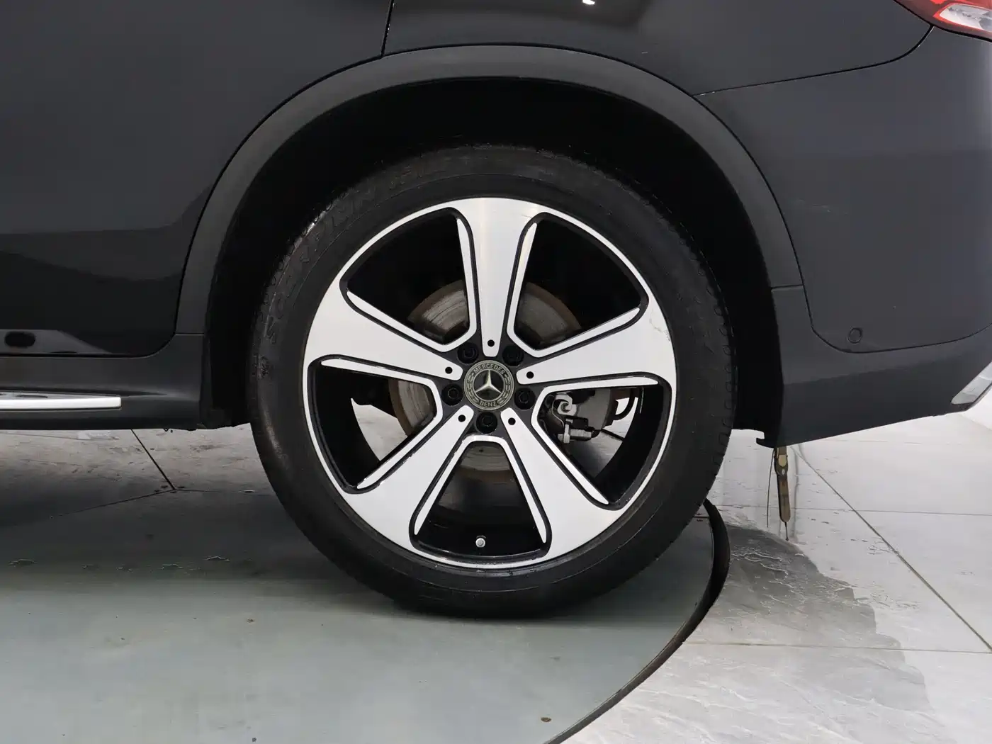 Mercedes-Benz GLC 2022 GLC 300 L 4MATIC Dynamic Collector's Edition фото 11