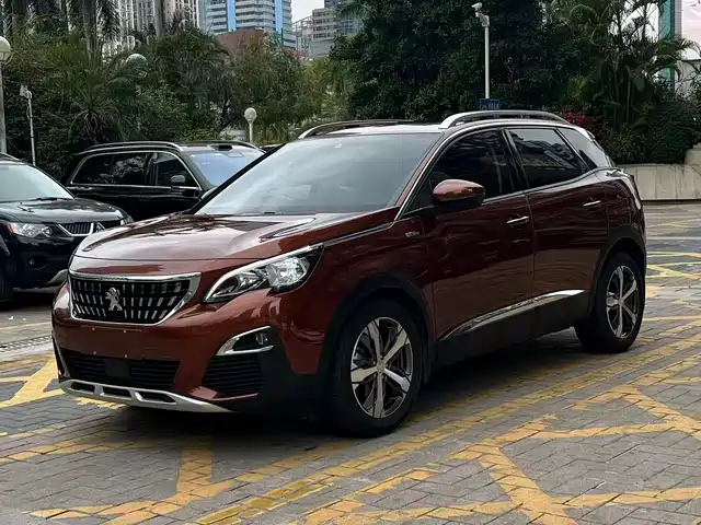 PEUGEOT 4008