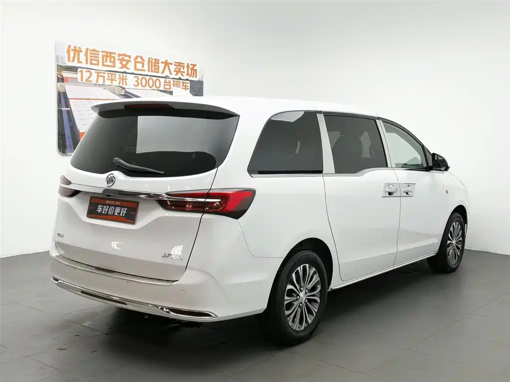 BUICK GL8