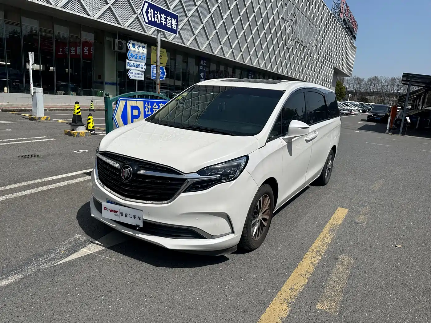 Buick GL8 2021 ES Landlord 653T Premium