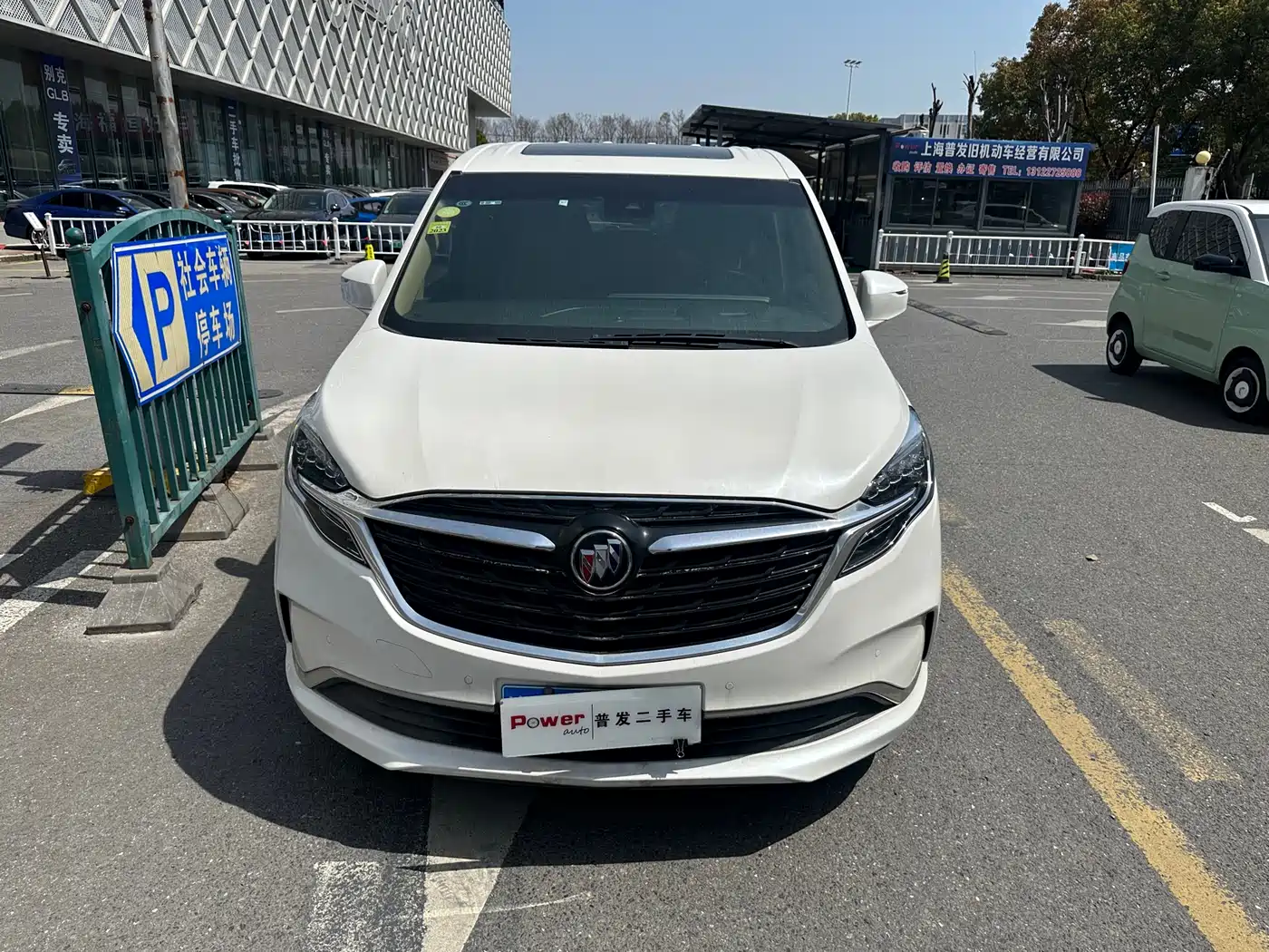 Buick GL8 2021 ES Landlord 653T Premium фото 2