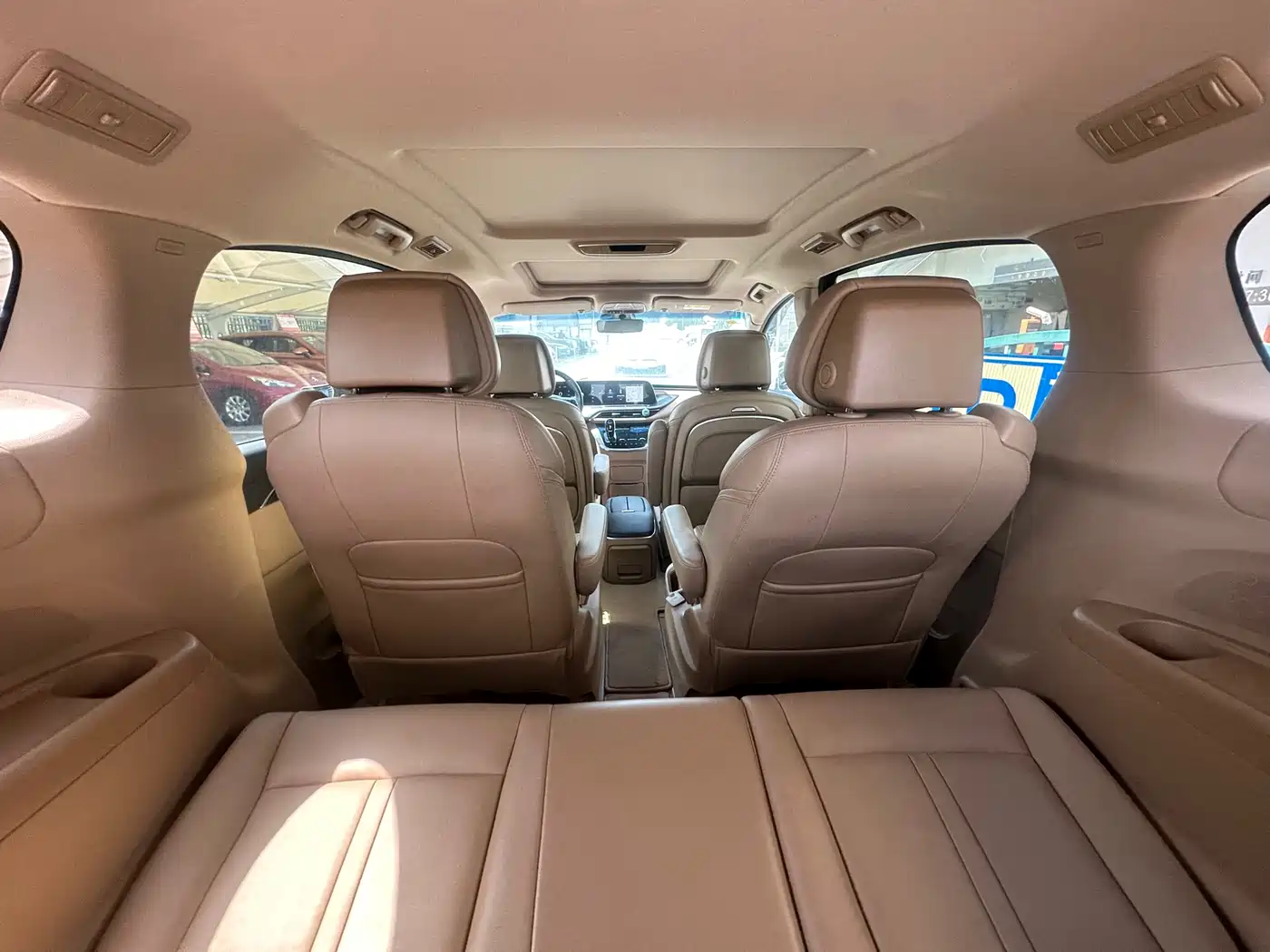 Buick GL8 2021 ES Landlord 653T Premium фото 17