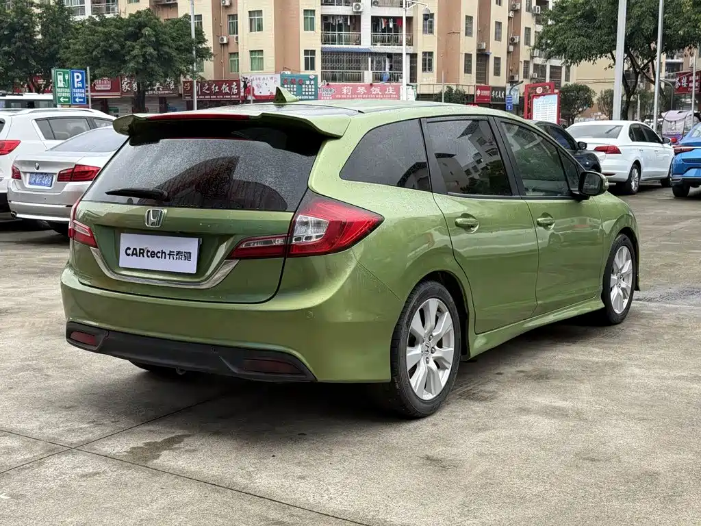 Honda Jade 2014 2013 1.8L Automatic Comfort Edition 5-seater
