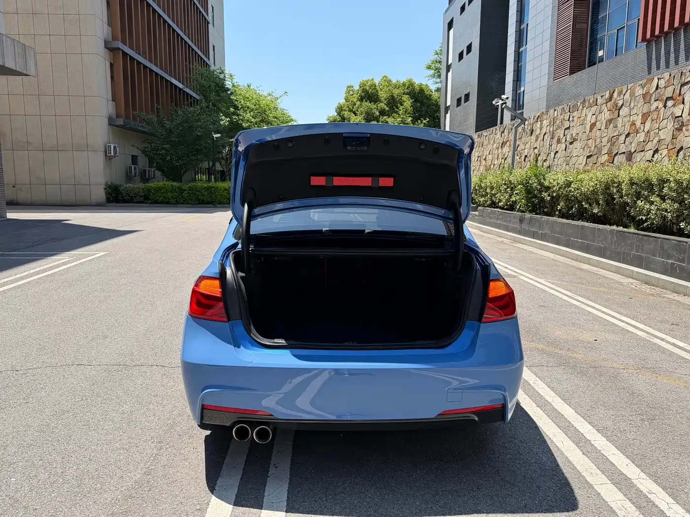 BMW 3 Series 2019 320i M Sport Package фото 20