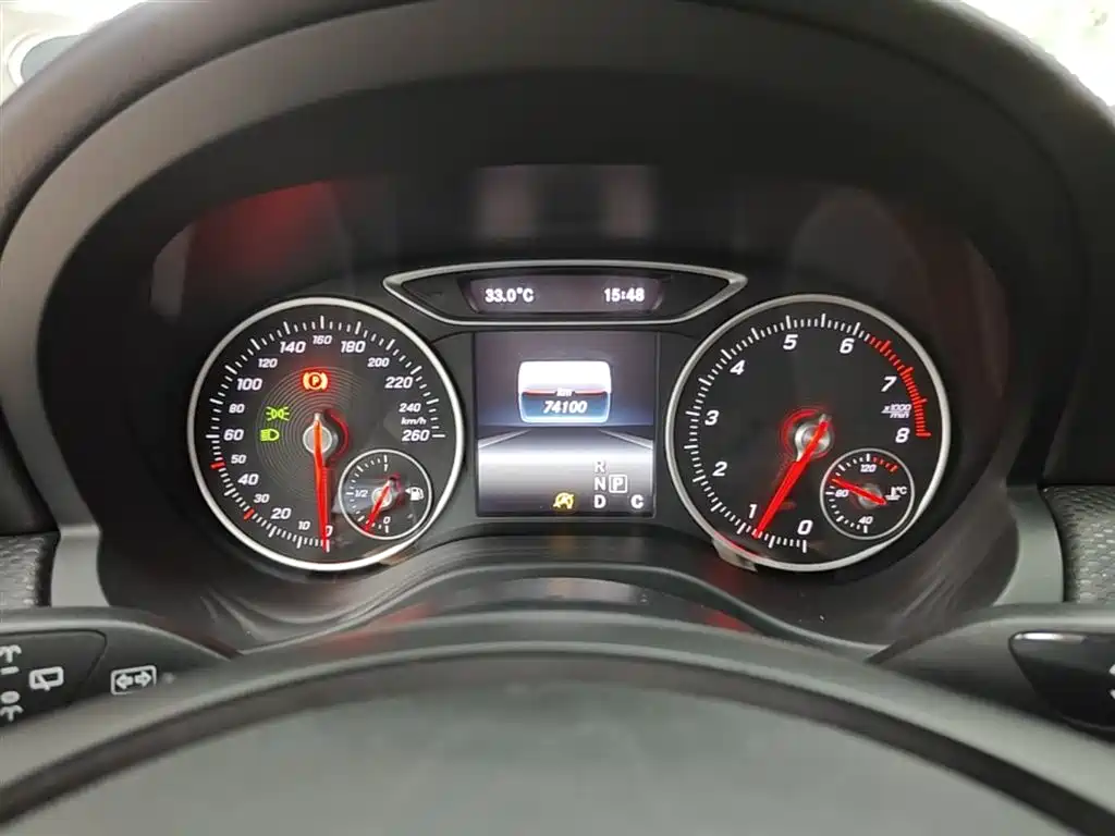 Mercedes-Benz A-Class (Import) 2015 A 180 Standard фото 12