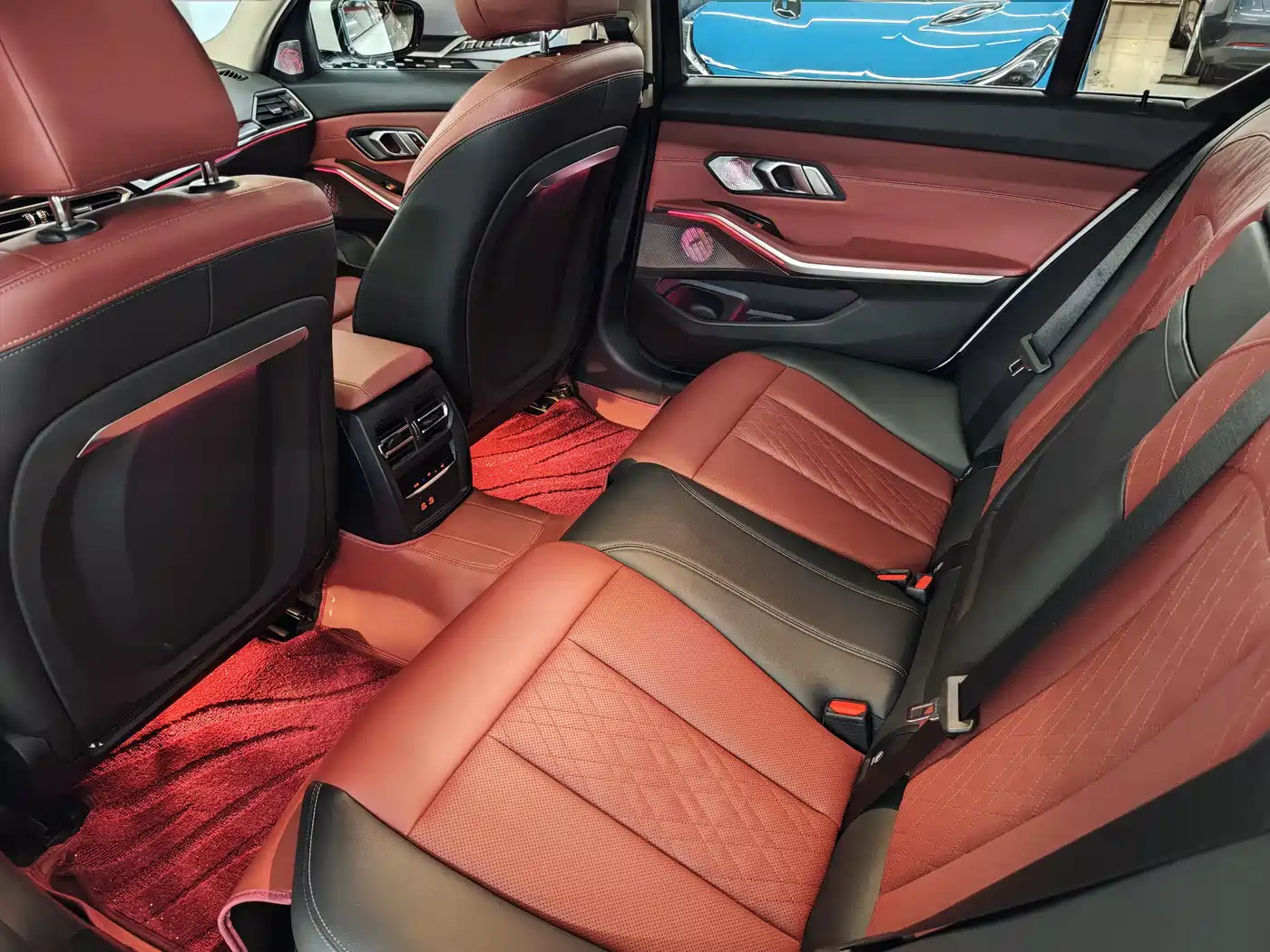 BMW i3 2022 eDrive 35 L фото 26