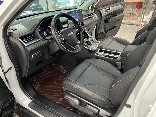 Haval M6 2023 PLUS 1.5T DCT Luxury Smart Connect — фото 5