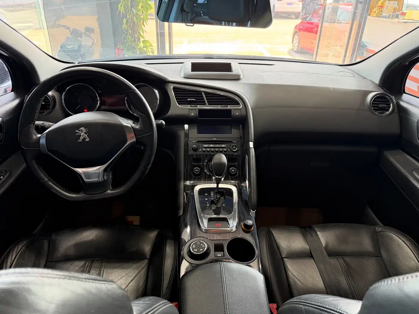 Peugeot 3008 2013 1.6THP Automatic Prestige Edition фото 6