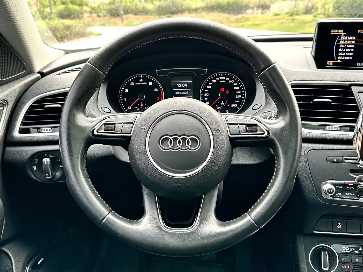 Audi Q3 2018 30th Anniversary Edition 30 TFSI Fashion фото 11