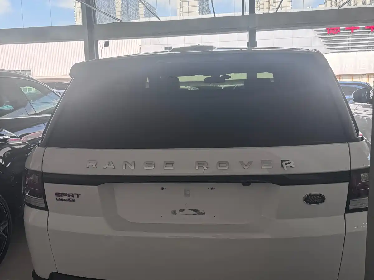 Land Rover Range Rover Sport 2014 3.0 SC V6 HSE DYNAMIC фото 5