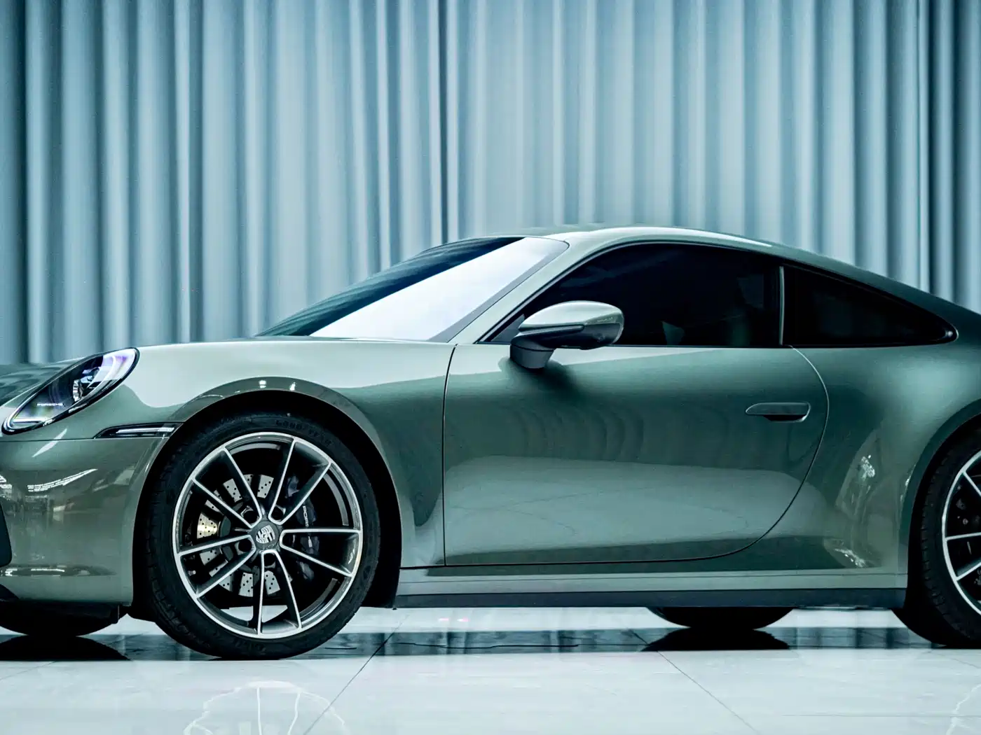 Porsche 911 2023 Carrera 3.0T фото 7