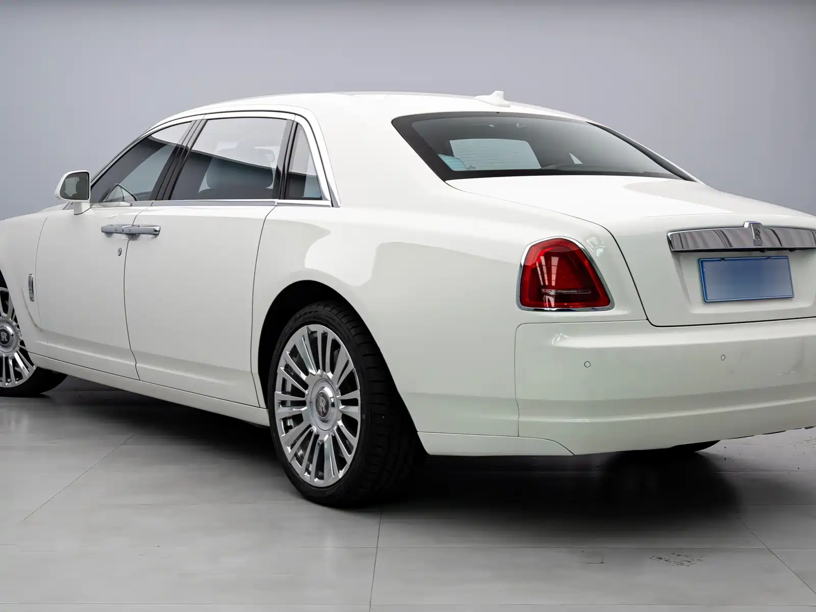Фото 3 - Rolls-Royce Ghost