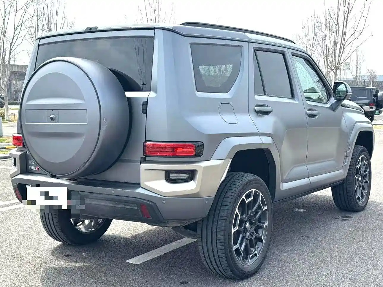 TANK TANK 700 NEW ENERGY