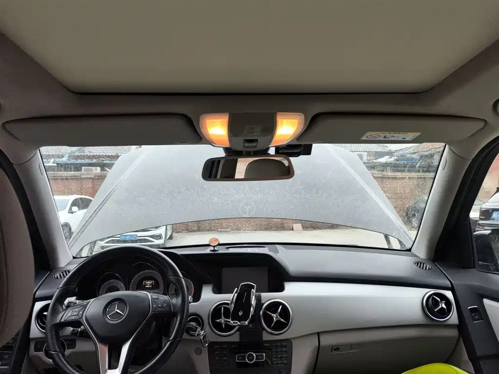 Mercedes-Benz GLK-Class 2013 GLK 300 4MATIC Dynamic Sunroof фото 9
