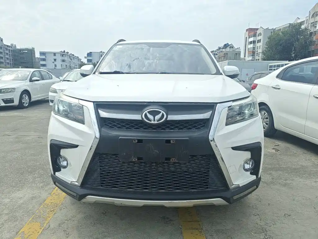 Фото 3 - BAIC Huansu S5