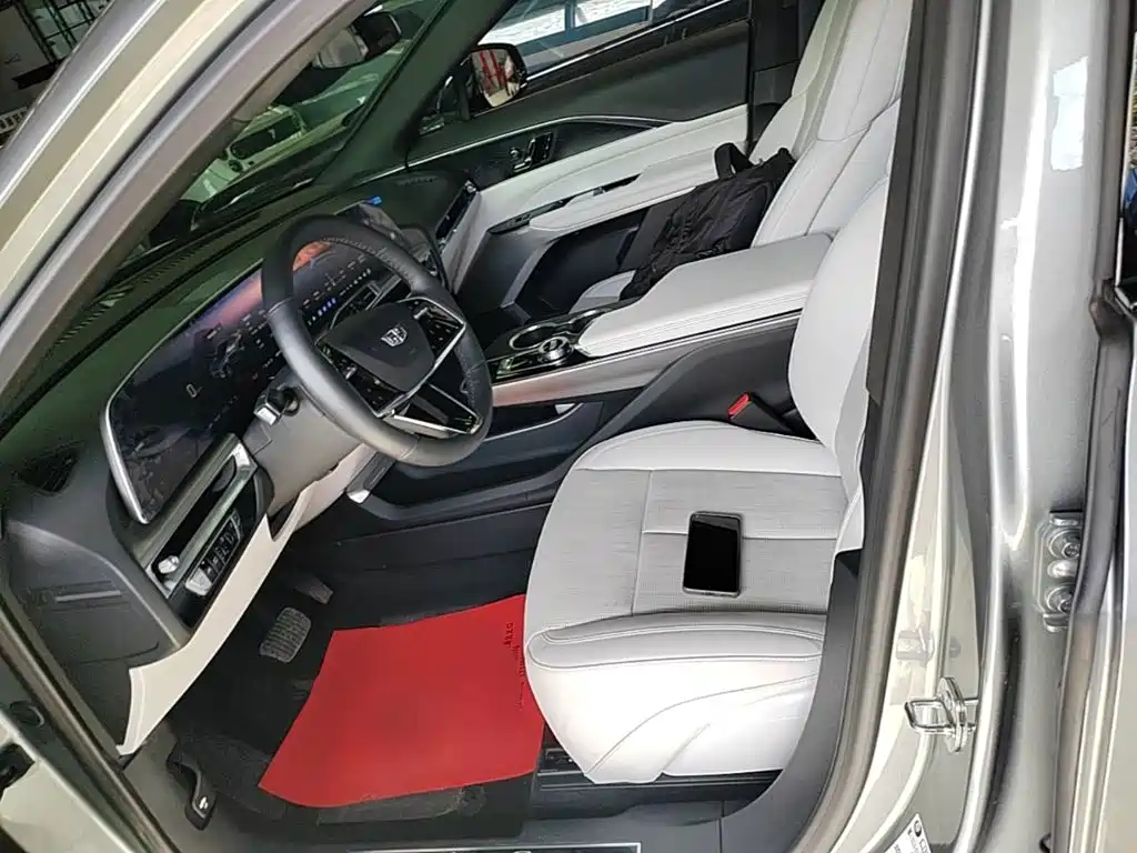 Cadillac IQ Rui Ge 2026 2024 RWD Standard Range Luxury SUPER CRUISE