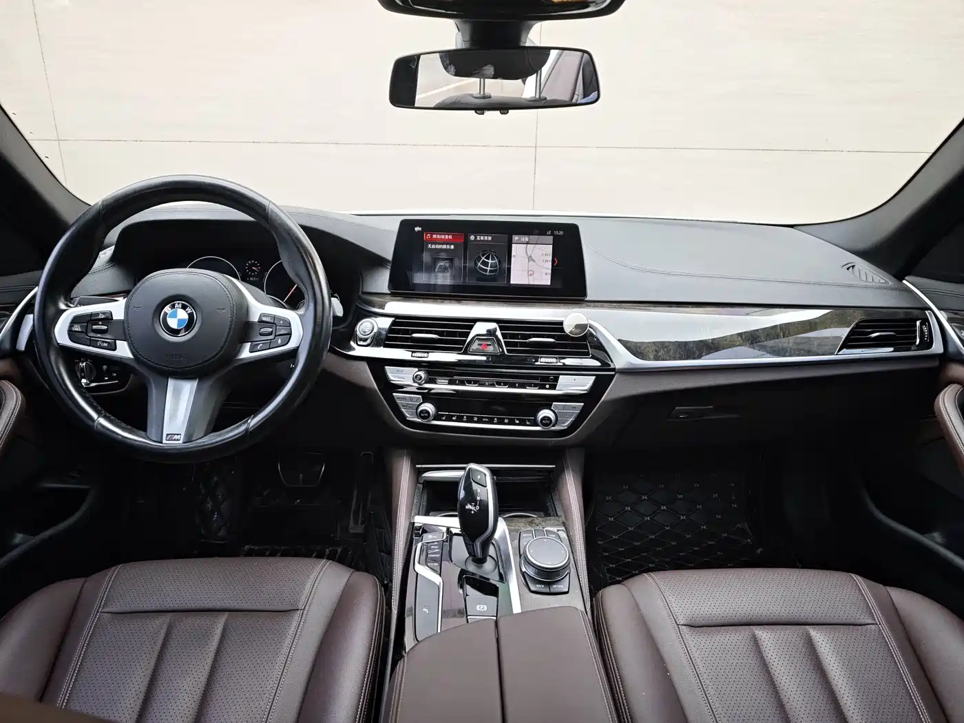 BMW 5 Series 2019 525Li M Sport Package фото 11