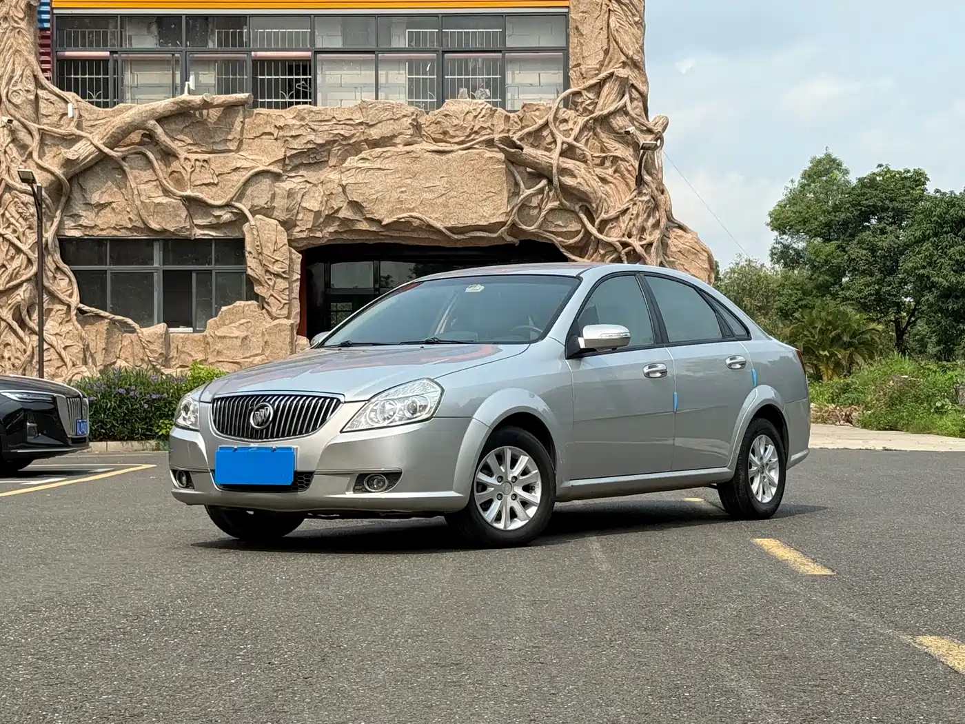Buick Excelle 2012 2011 1.6LX-AT