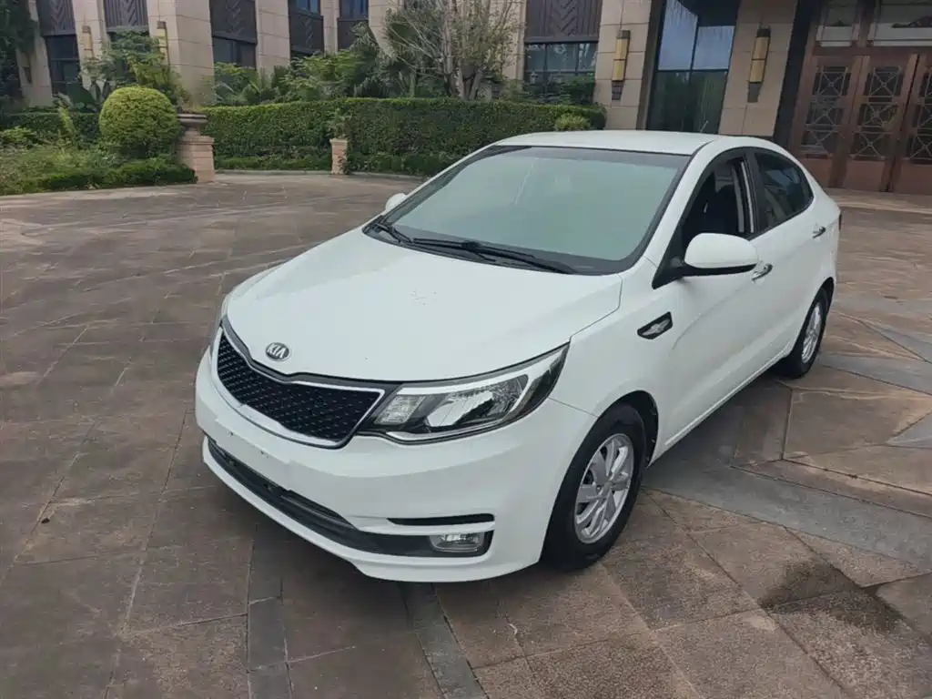 Kia K2 2015 Sedan 1.4L AT GLS фото 2
