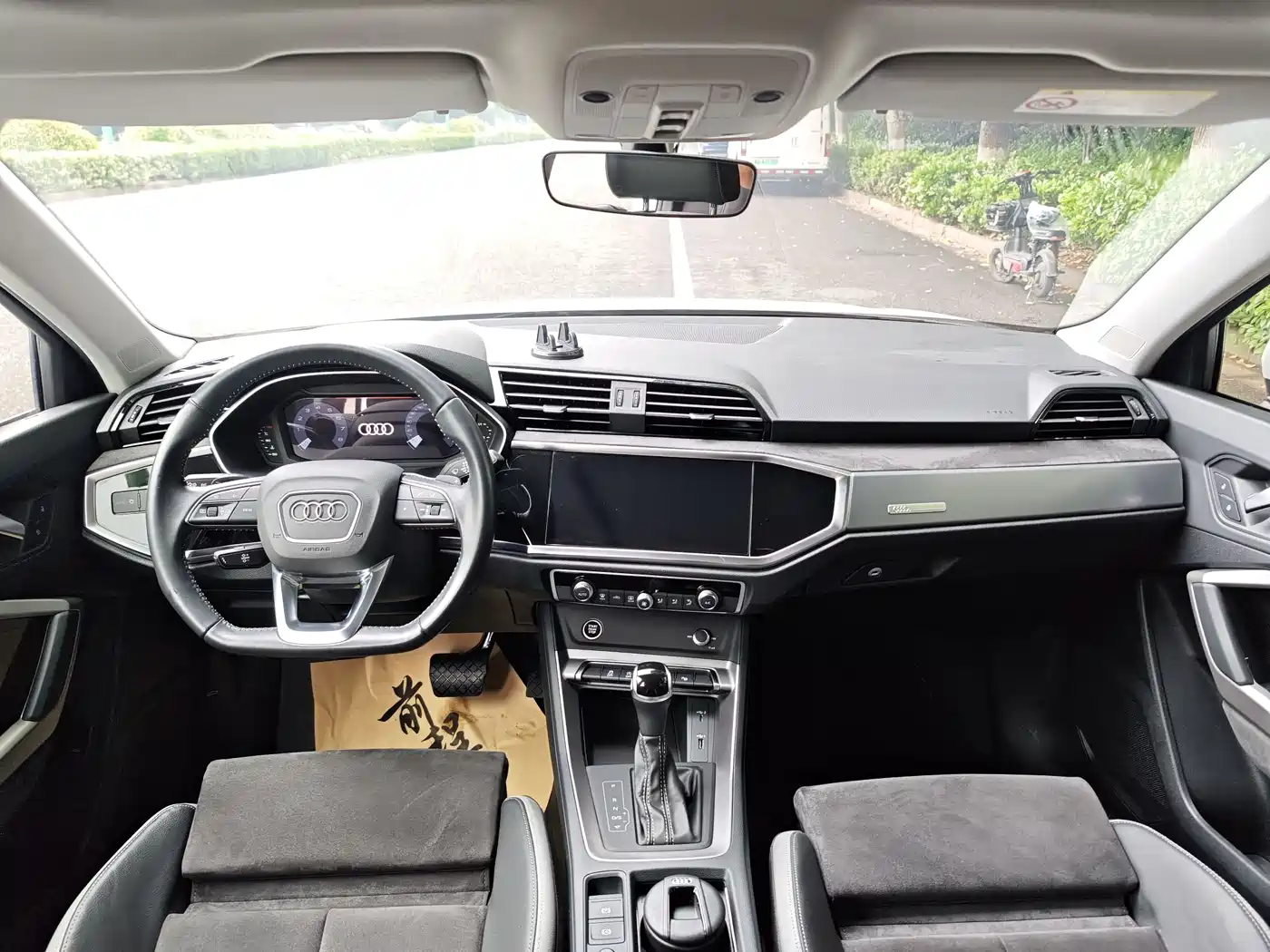 Audi Q3 2021 35 TFSI Fashion Sport фото 12