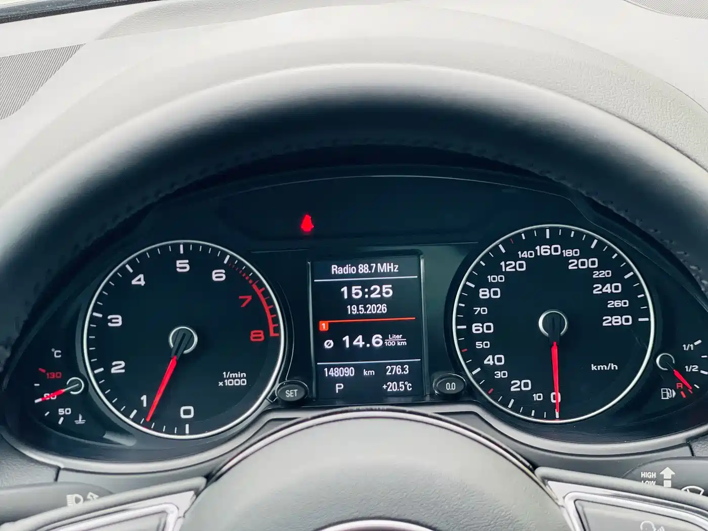 Audi Q5 2017 Plus 40 TFSI Technology фото 12