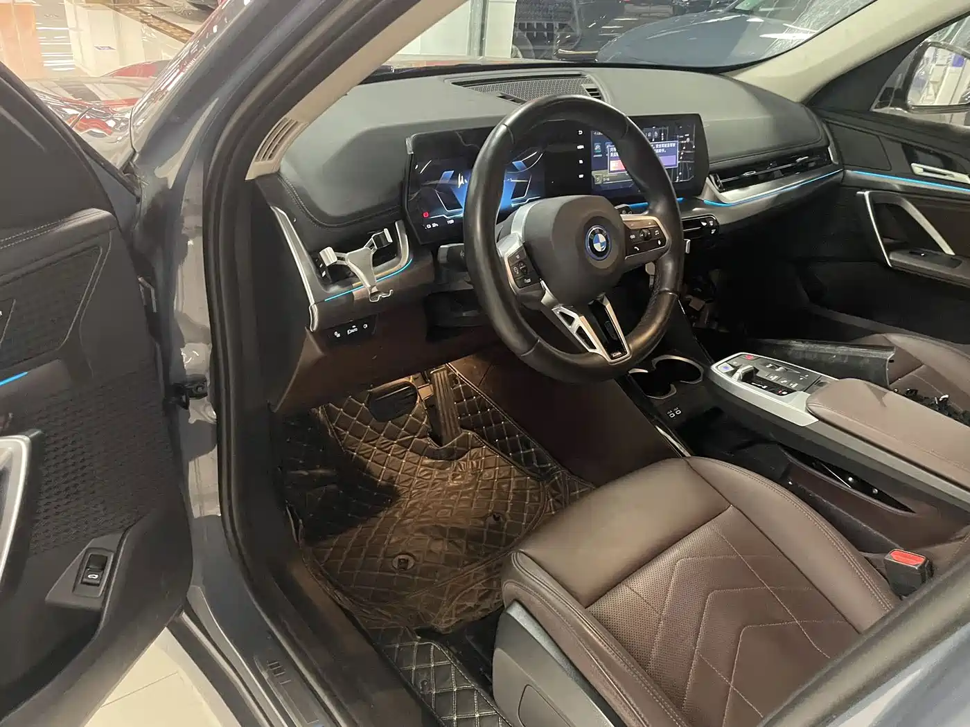 BMW iX1 2024 2023 eDrive25L M Sport Package
