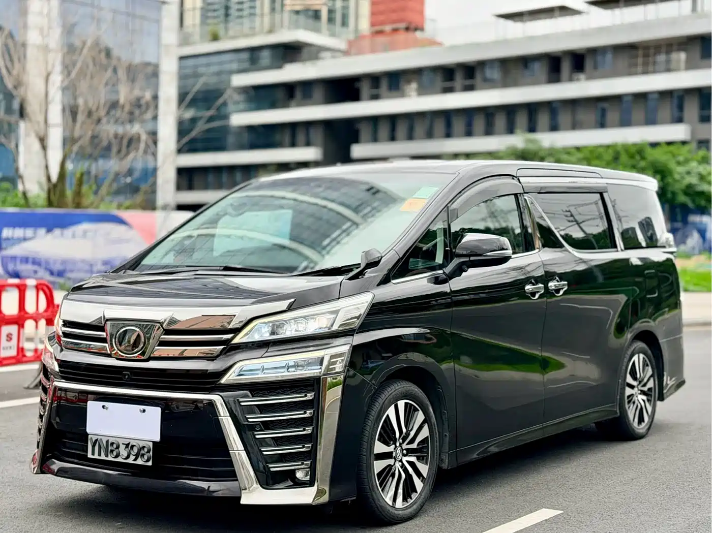 Toyota Vellfire 2019 2019 Hybrid 2.5L HV Luxury Edition