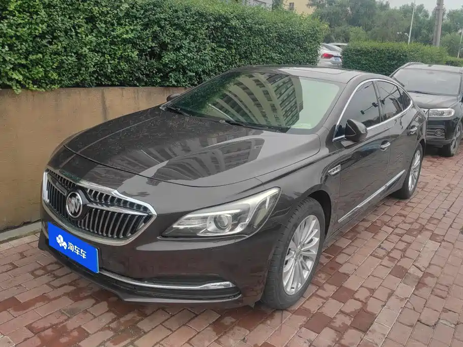 Photo 1 - Buick LaCrosse