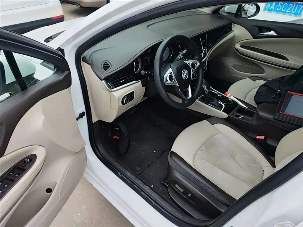 Buick Verano 2017 Sedan 15S Automatic Leading фото 16