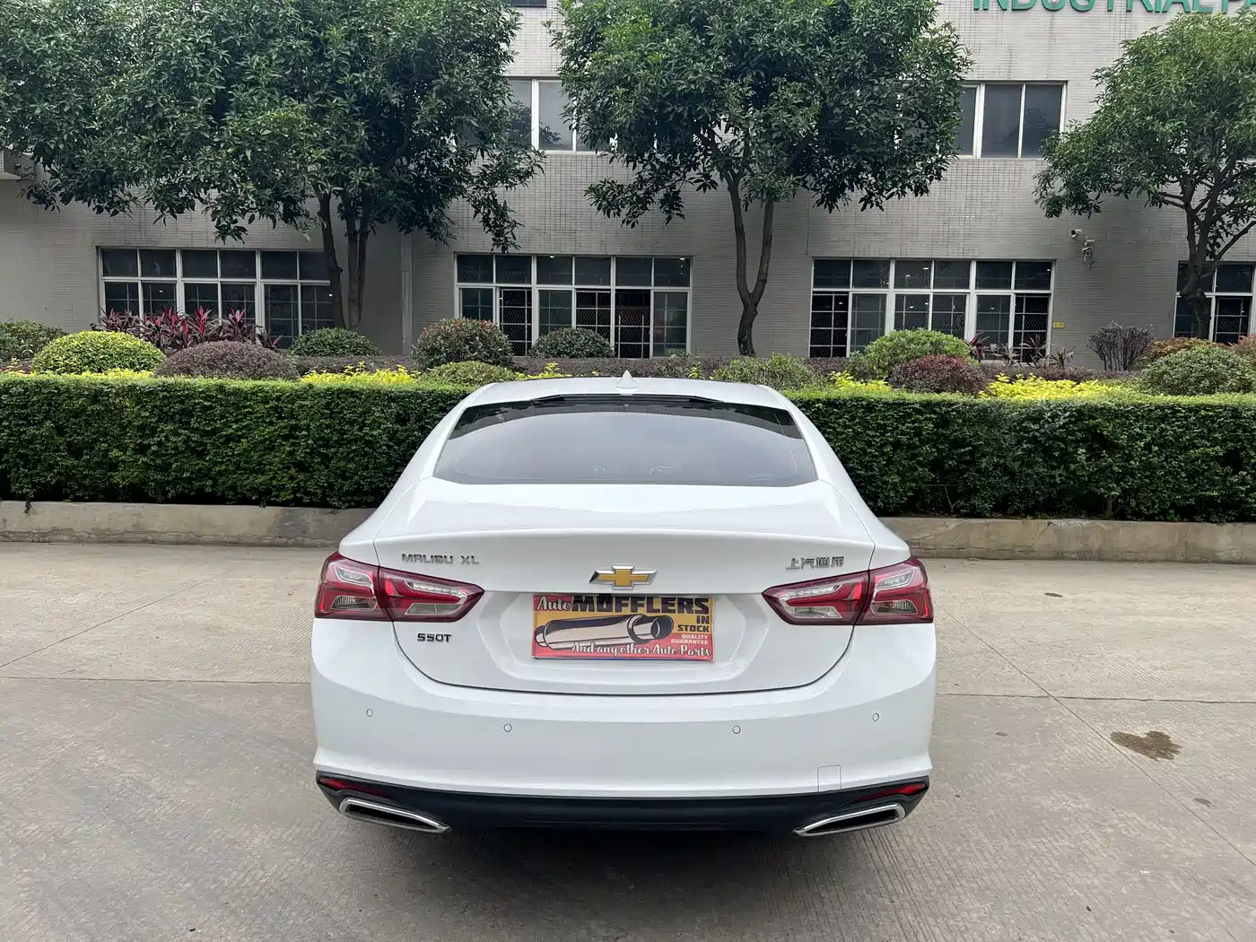 Фото 7 - Chevrolet Malibu XL