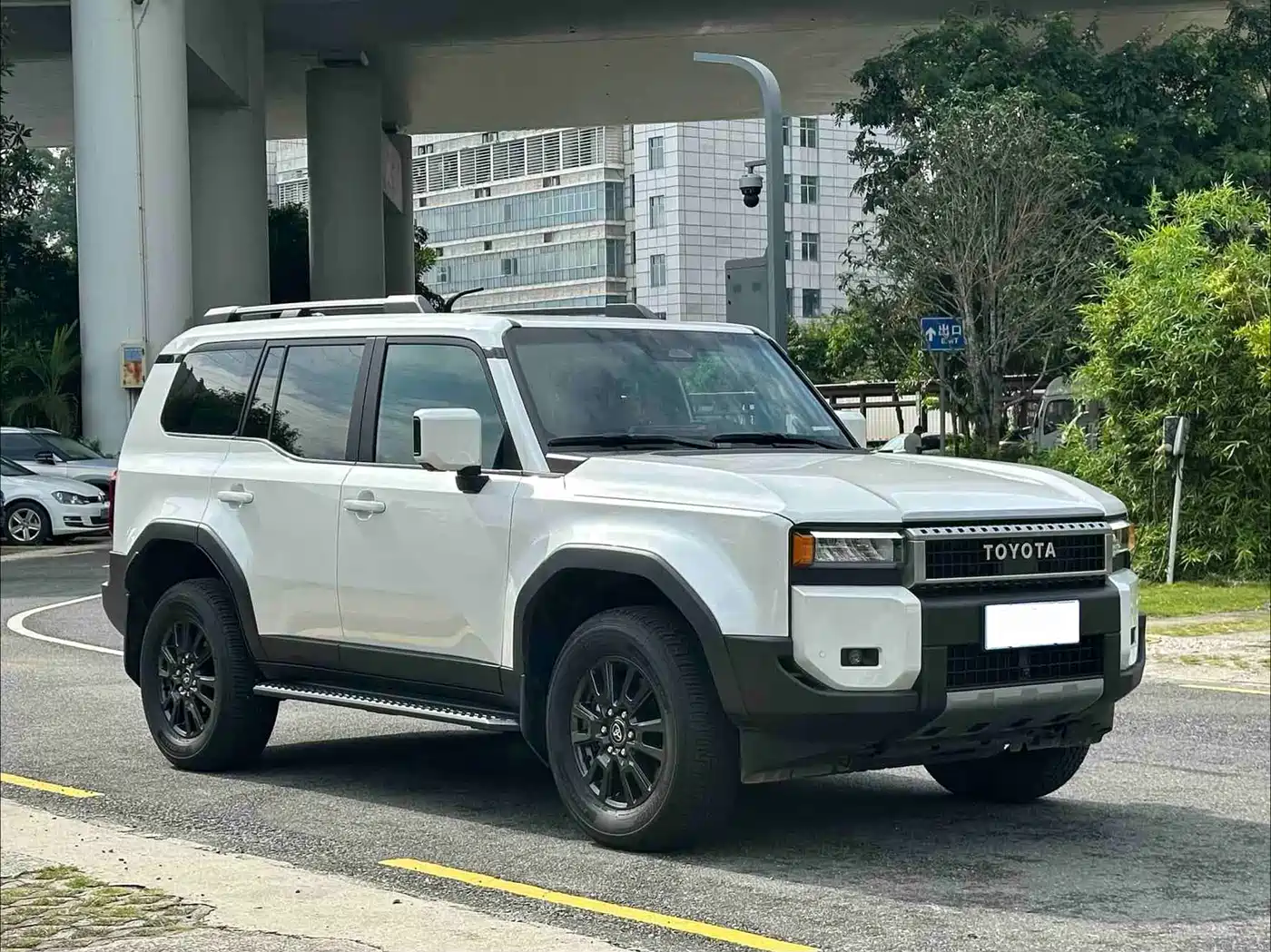 Toyota Prado 2025 2024 2.4T All-Terrain TX Edition 5-Seater