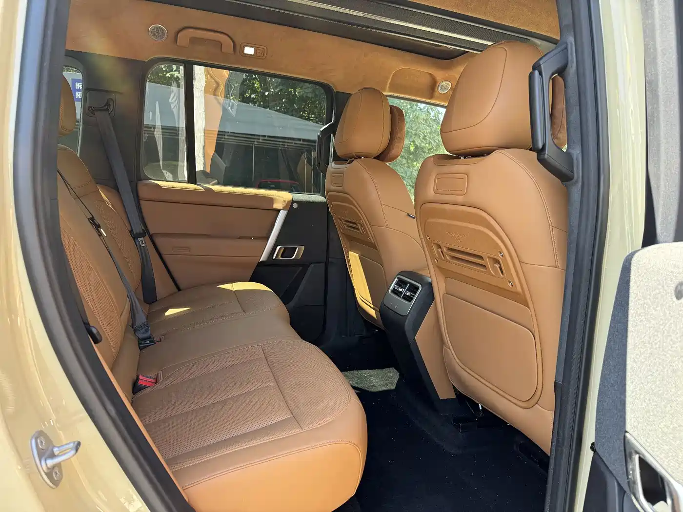iCAR V27 2026 2026 200KM AWD Falcon 500