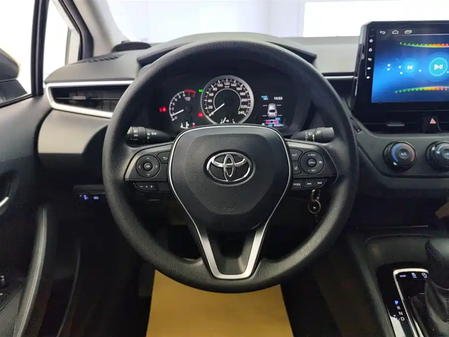 Toyota Corolla 2019 1.2T S-CVT GL Pioneer Edition фото 15