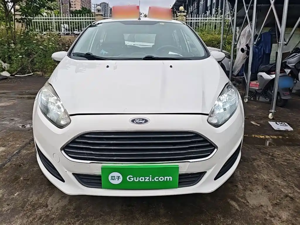 Photo 3 - Ford Fiesta