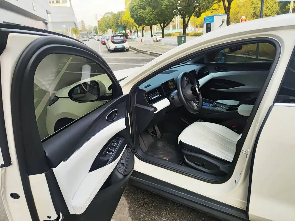 BYD SEAL 06 NEW ENERGY