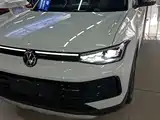 صورة 24 - Volkswagen Tharu