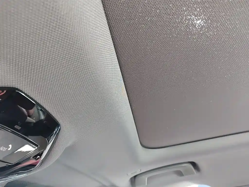 BMW 5 Series 2024 525Li Luxury Package фото 18