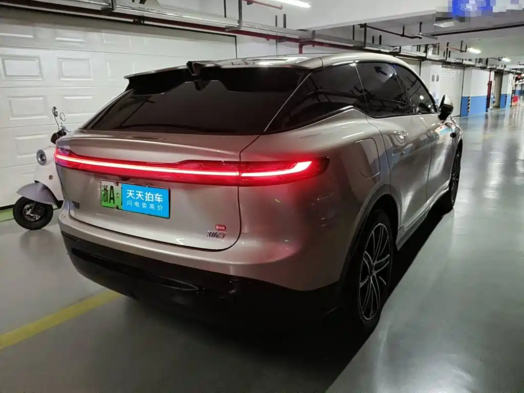 Voyah Auto Voyah Zhiyin 2026 2025 Model 2WD Huawei Qiankun Edition