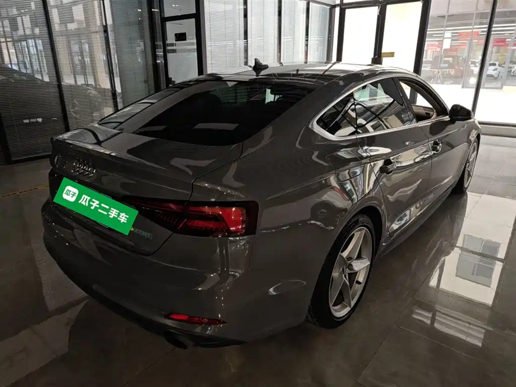 Audi A5 (Import) 2019 Sportback 40 TFSI Fashion фото 7