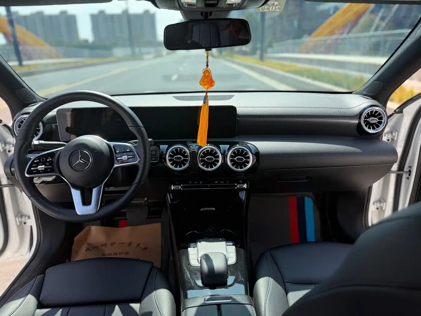 Mercedes-Benz A-Class 2022 A 200 L Sport Sedan Dynamic фото 8