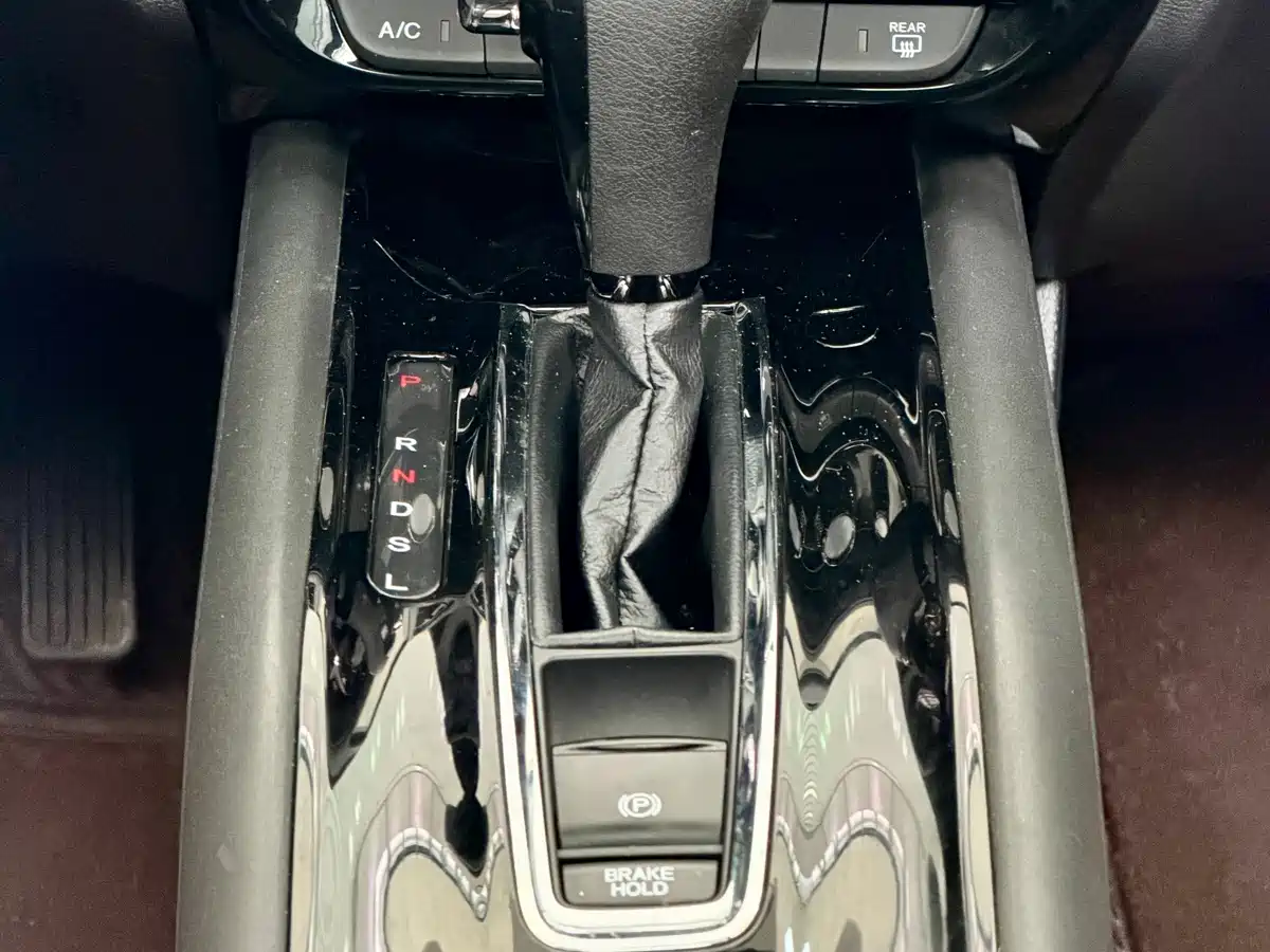 Honda Vezel 2017 2017 1.8L CVT 2WD Pioneer