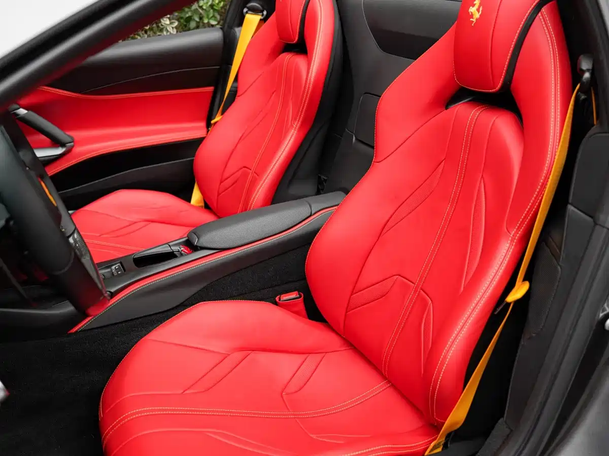 Ferrari 812 2021 2020 6.5L GTS