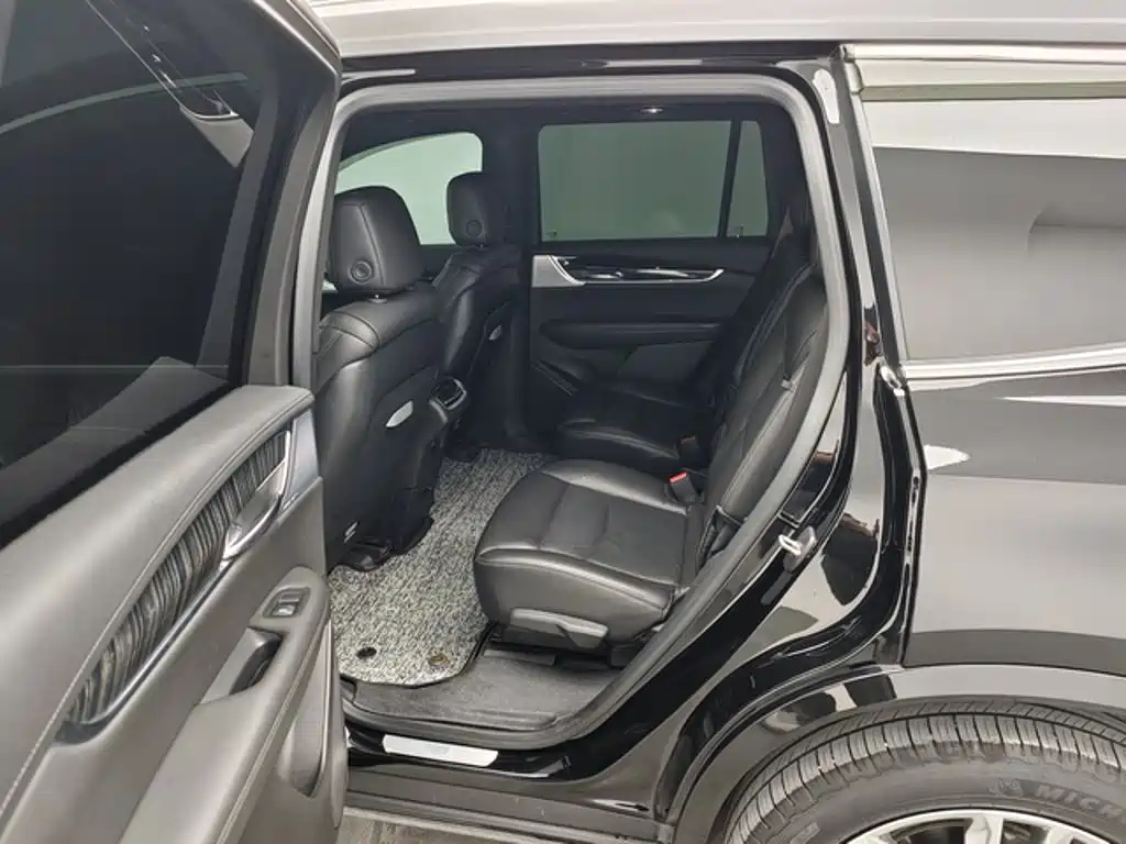 Cadillac XT6 2024 2022 2.0T 6-Seater 4WD Luxury Edition