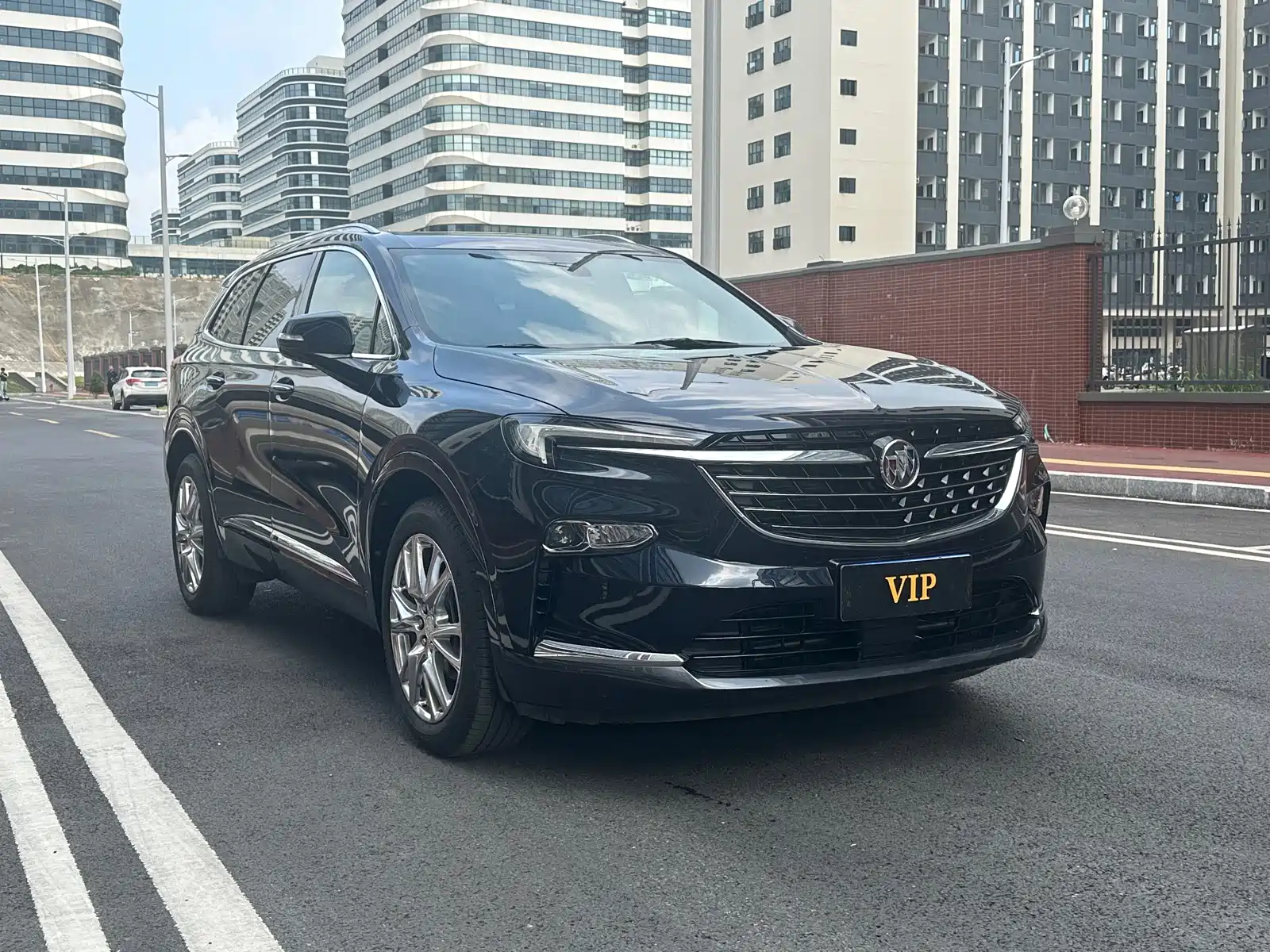 Photo 3 - Buick Enclave