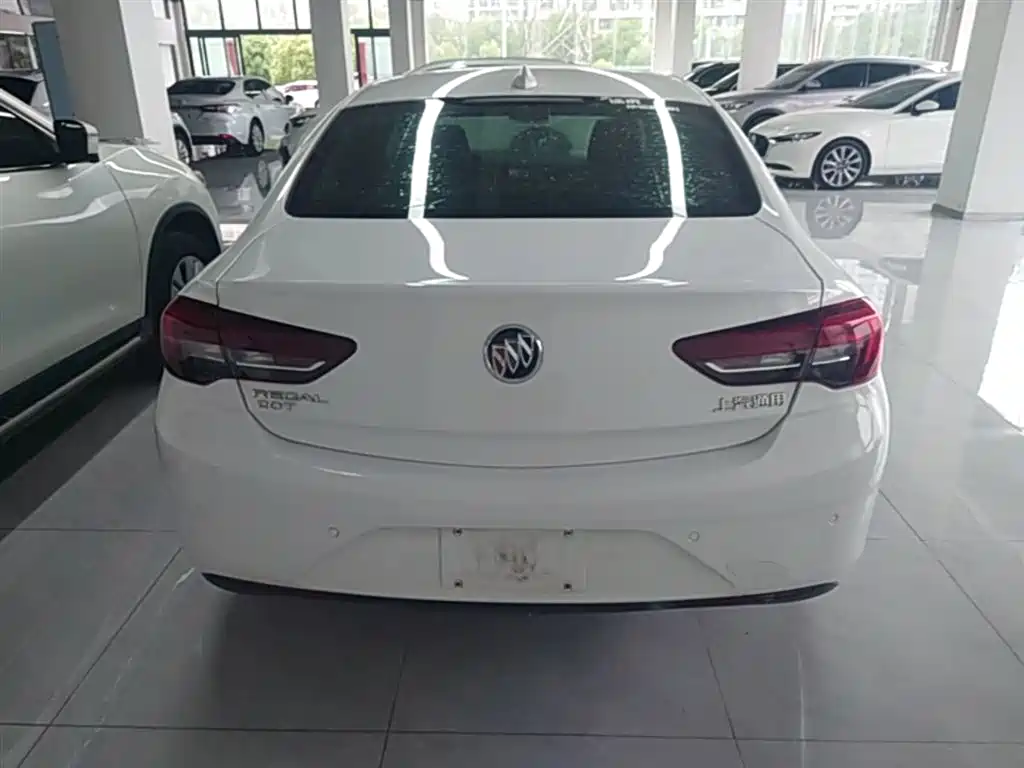 Buick Regal 2019 20T Elite China VI фото 6